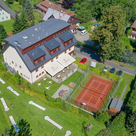 Hotel Toc Lipová-lázně Kültér fotó