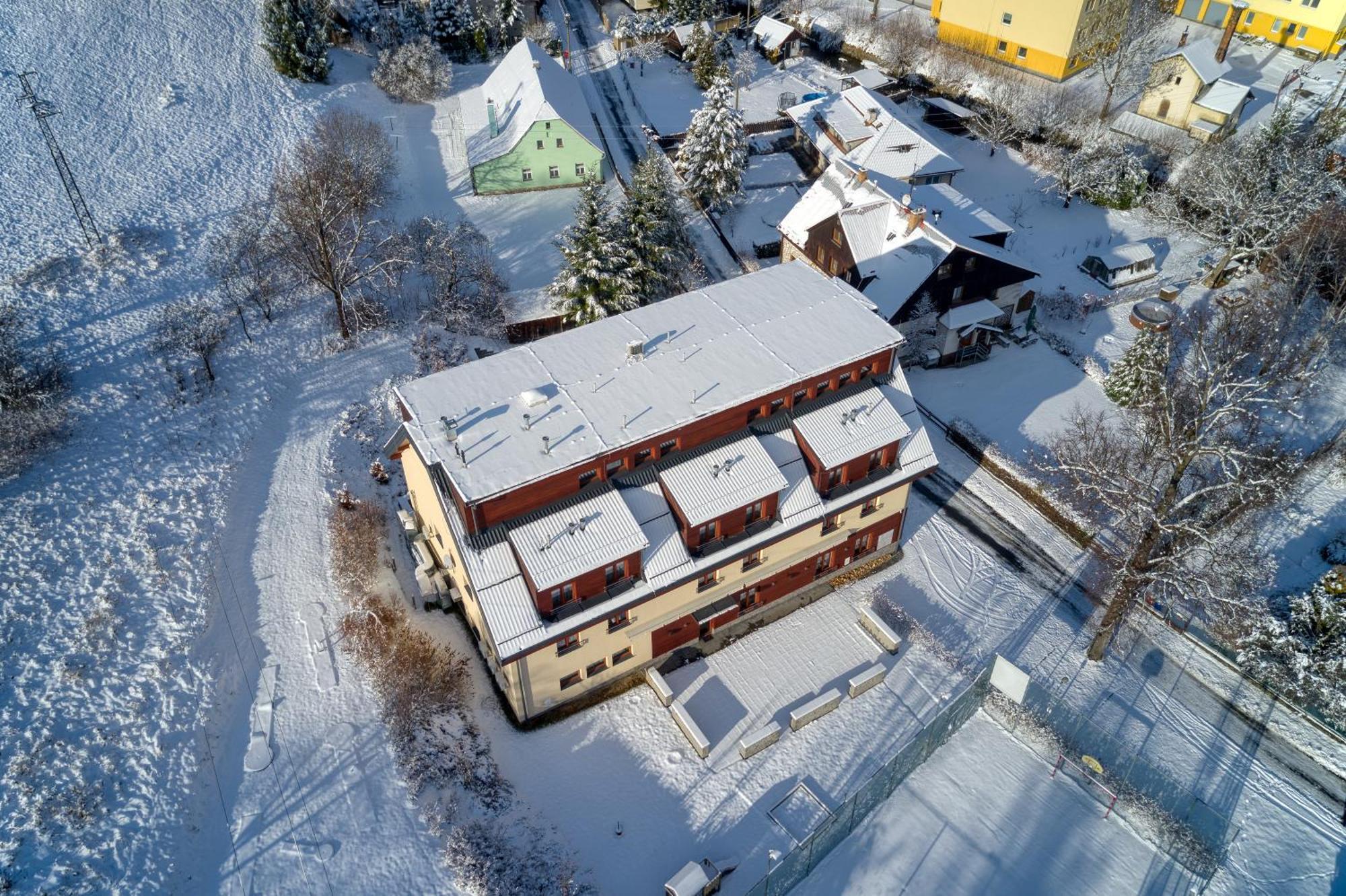 Hotel Toc Lipová-lázně Kültér fotó