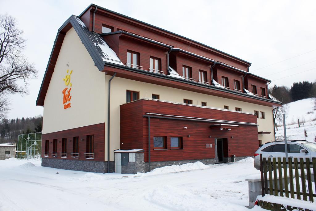Hotel Toc Lipová-lázně Kültér fotó