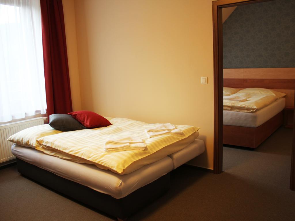 Hotel Toc Lipová-lázně Szoba fotó