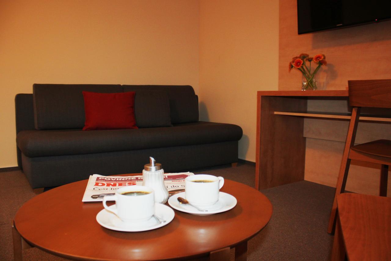 Hotel Toc Lipová-lázně Kültér fotó
